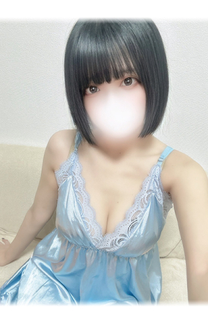 大槻みお